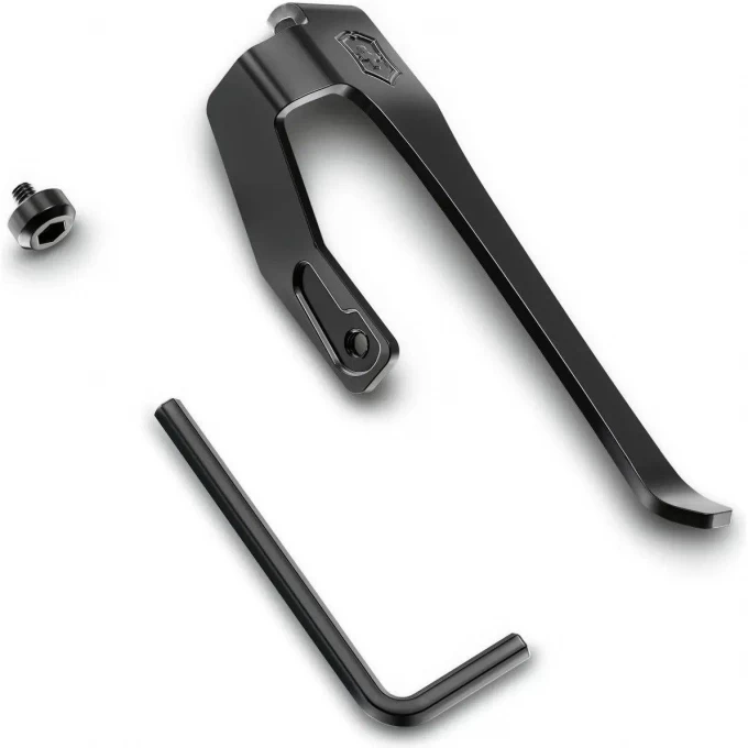 Зажим для переноски мультитулов VICTORINOX SWISS TOOL стальной чёрный 3.0340.3B1 Зажим для переноски мультитулов VICTORINOX SWISS TOOL стальной чёрный 3.0340.3B1